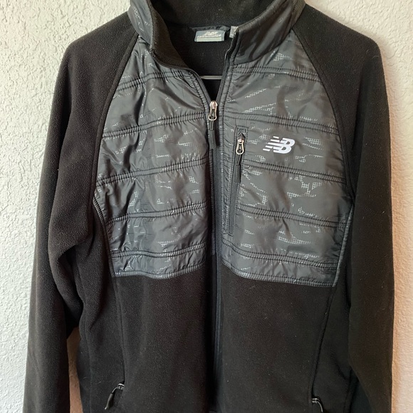 New Balance black jacket - Picture 4 of 4